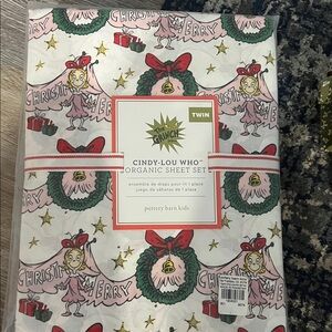 Pottery Barn Kids Cindy-Lou Who Organic Sheet Set - Festive Colors